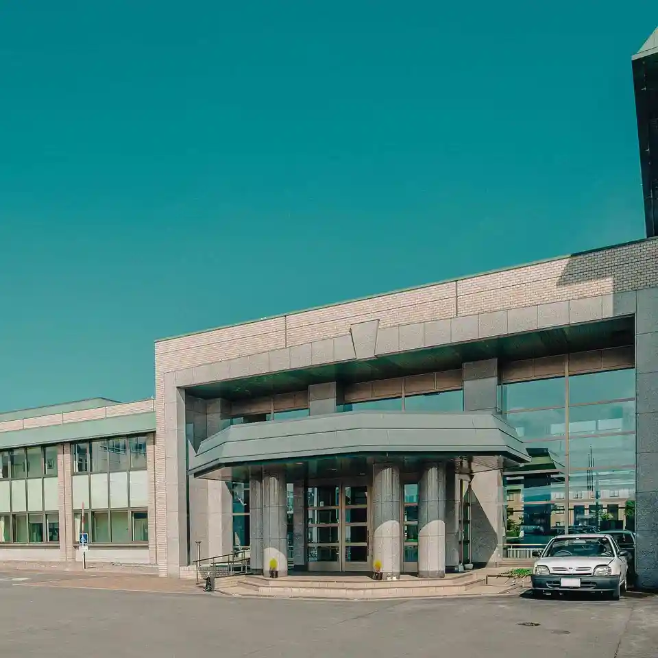 ong_public-works-cases09-1